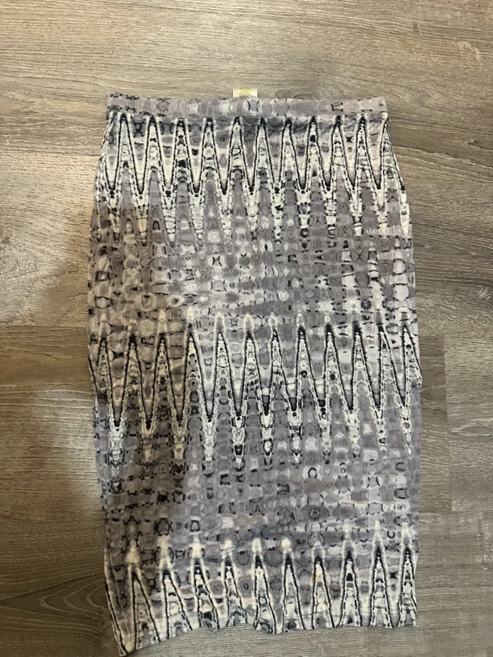 Matty M Geometric ZigZag Print Midi Pencil Skirt Size Medium
